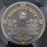 Begum Akhtar - An Enchanting Hour With Begum Akhtar - Ghazals (Vinyl)